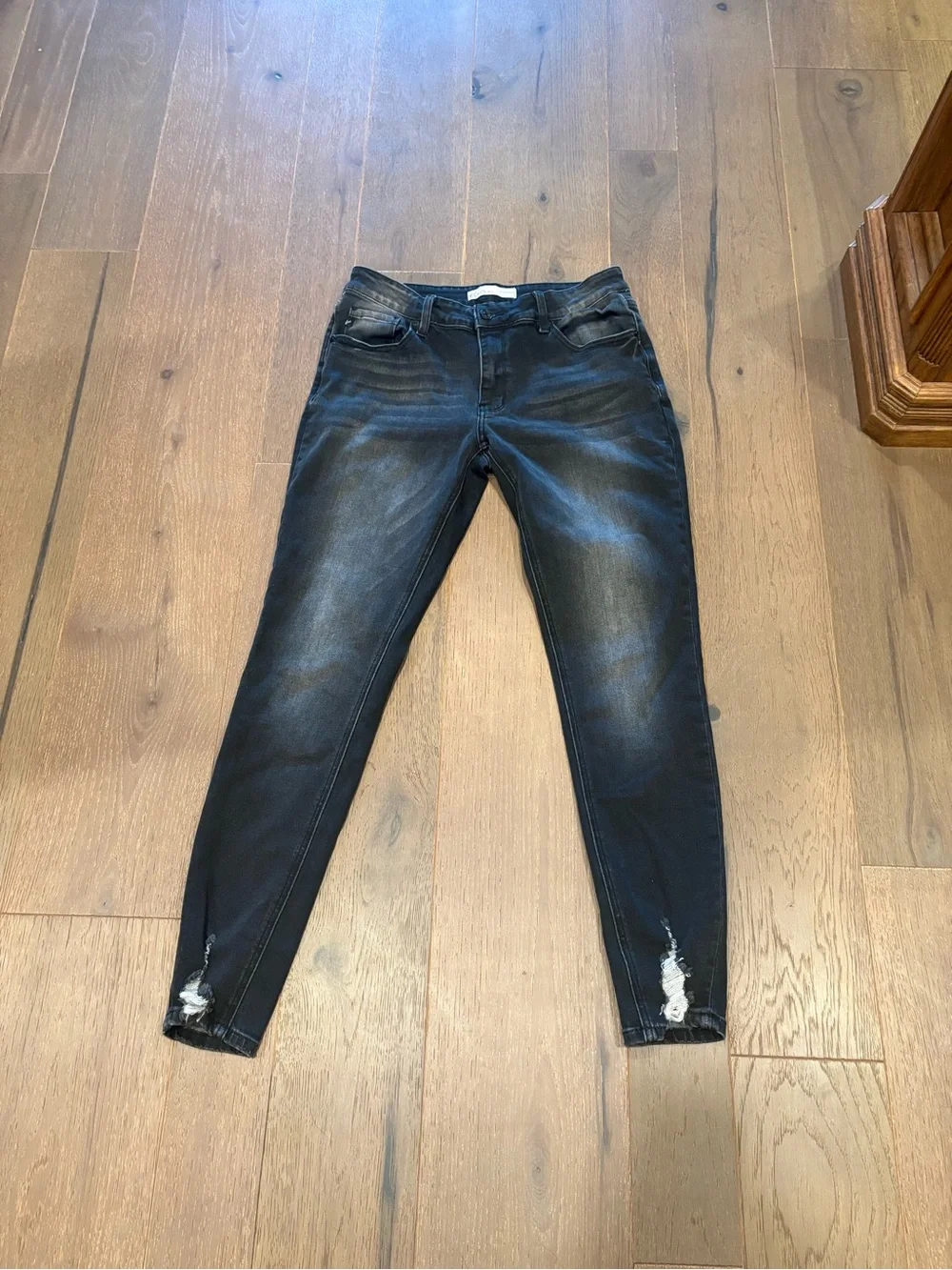 KanCan x Maurices $70 Distressed Skinny Mid Rise Jeans Sz 30/10